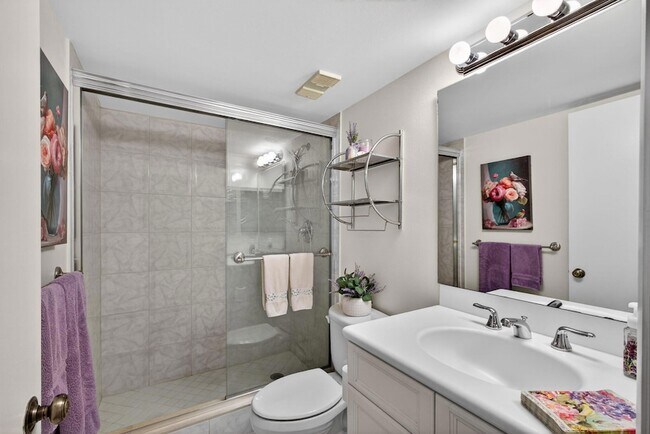 Building Photo - 1190 Jimmy Buffett Mem Hwy