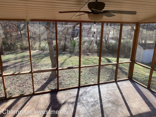 Building Photo - 3 br, 2 bath House - 1209 Woodhill Drive