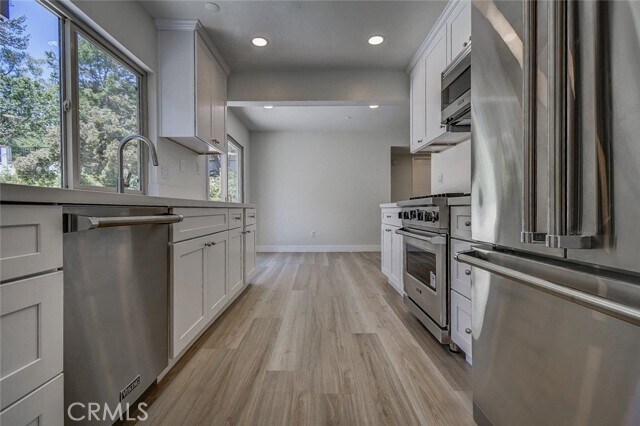 Building Photo - 1302 Cadena