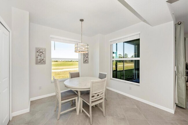 Building Photo - 12550 Galapagos Ct