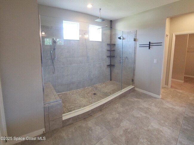 Building Photo - 1813 Hawksbill Ln