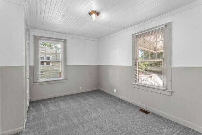 Building Photo - 1742 Ware Ave