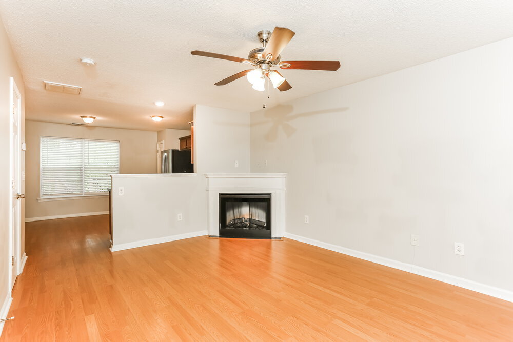 Building Photo - 241 Lossie Ln