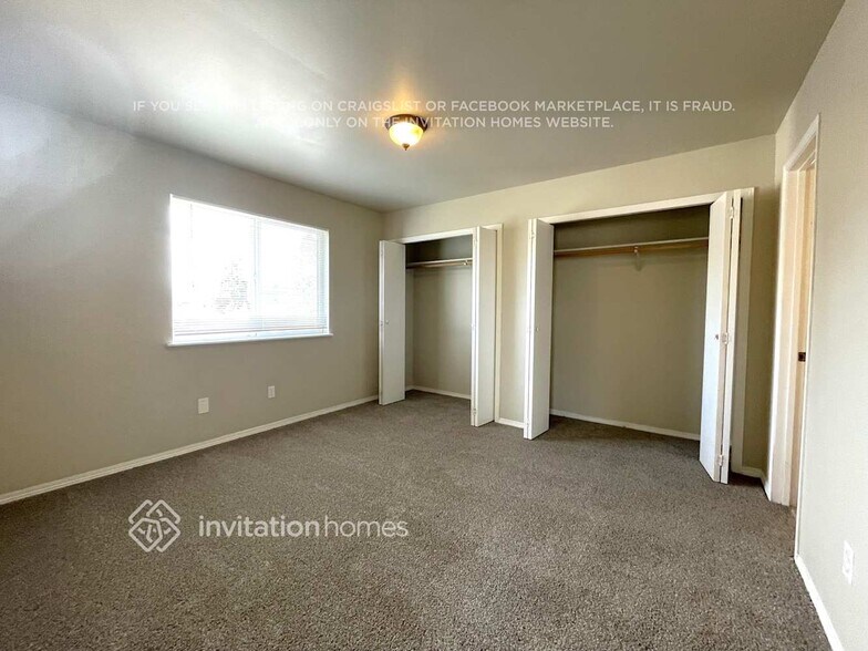 Building Photo - 604 Cammarano Ct SW