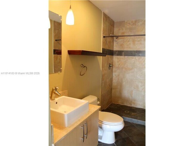 Building Photo - 2694 Inagua Ave
