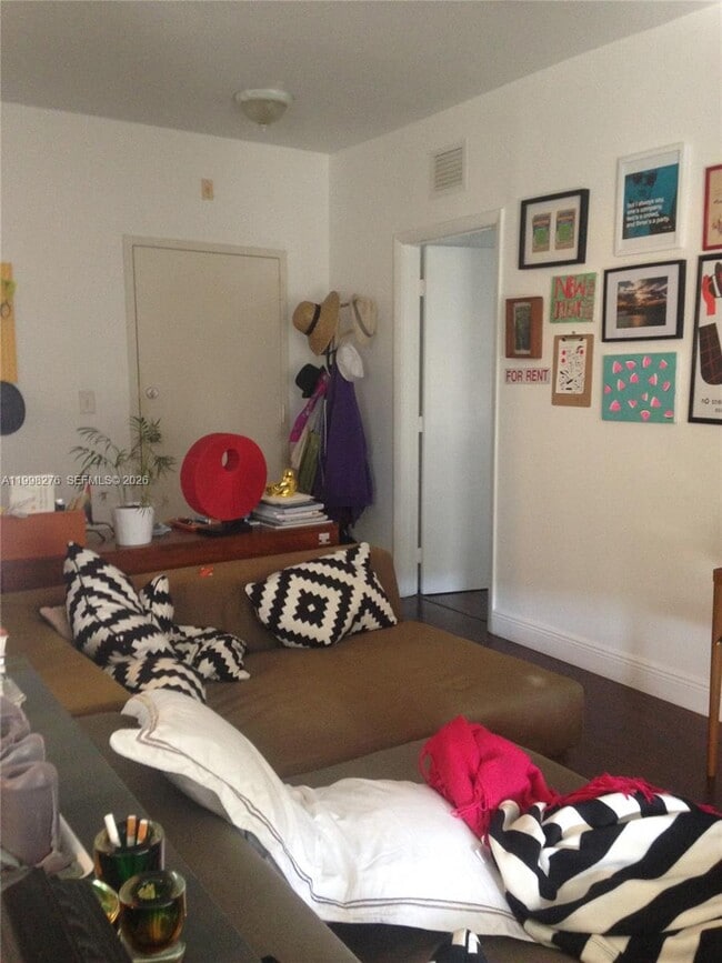 Building Photo - 577 NE 62nd St