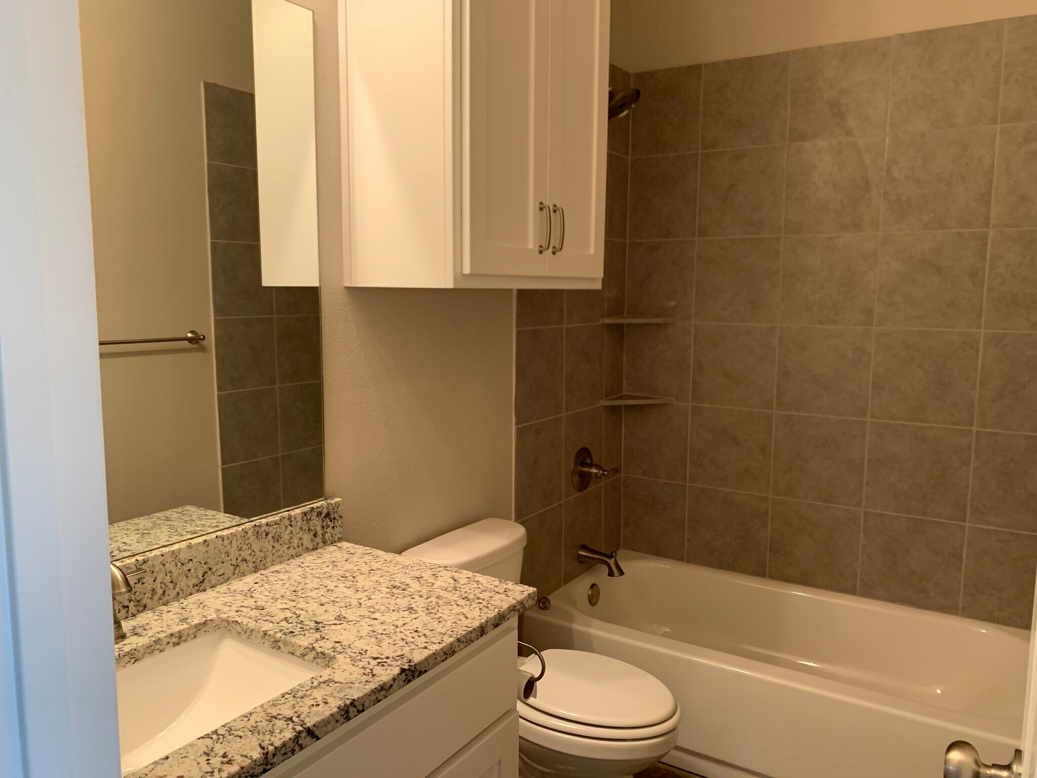 Building Photo - 2240 J E Woody Rd