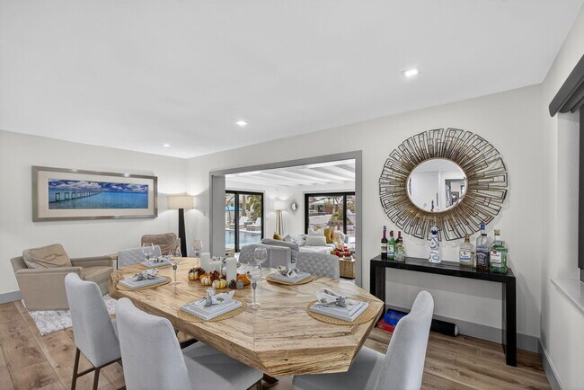 Building Photo - 12 Leeward Cir