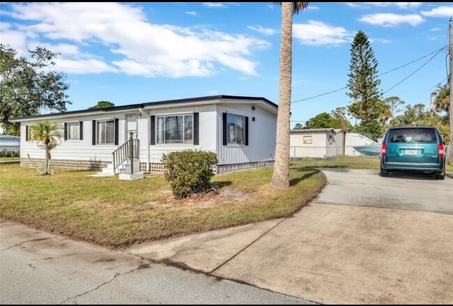 Primary Photo - 5364 Christiancy Ave