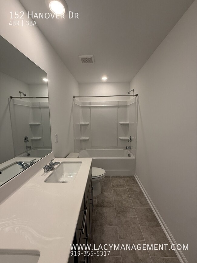 Building Photo - 152 Hanover Dr