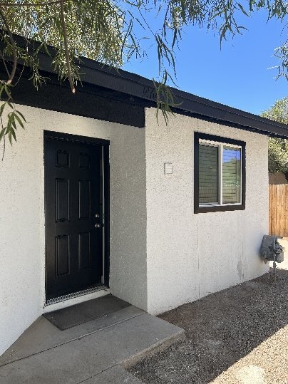 Building Photo - 1468 E Hedrick Dr