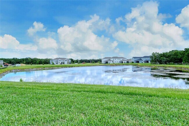 Building Photo - 11419 Planetree Pl