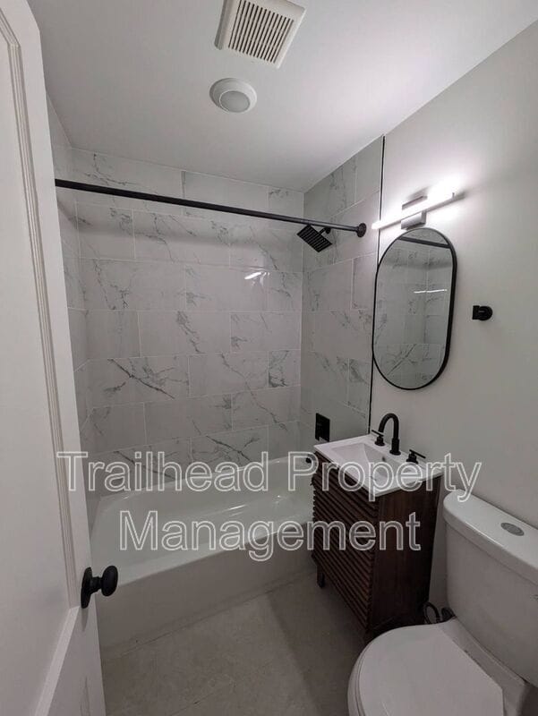 Building Photo - 6425 Brookside Rd