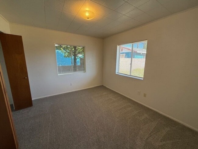 Building Photo - 418 W Gila St