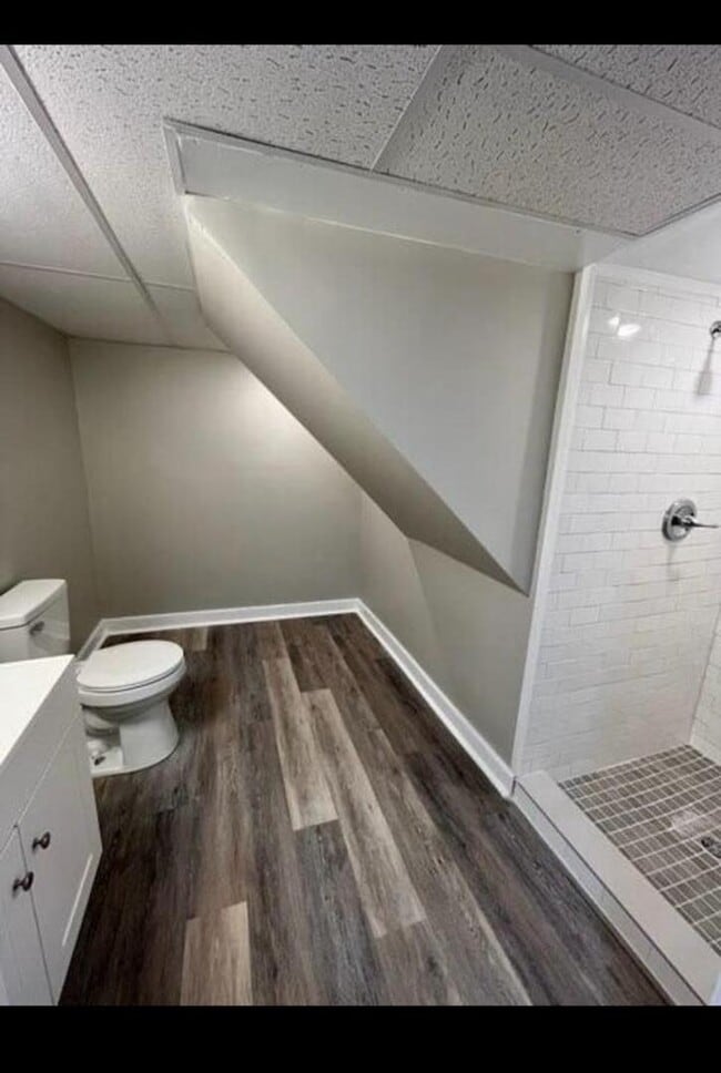 Building Photo - 1425 Deacon St