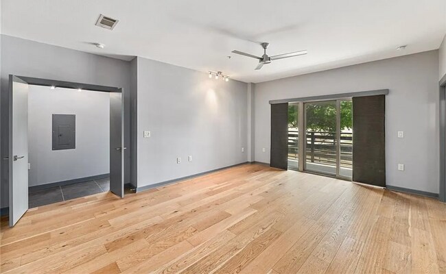 Building Photo - 3600 S Lamar Blvd