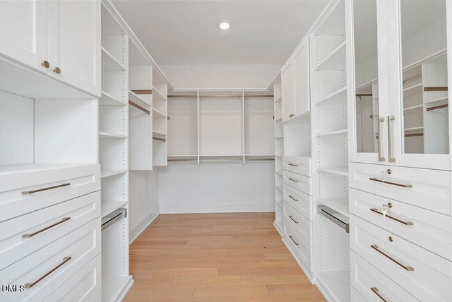 Building Photo - 3438 Snowbed Ridge Dr