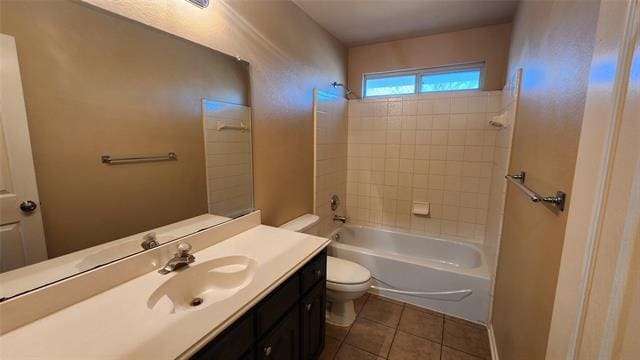 Building Photo - 5400 Vineyard Ln