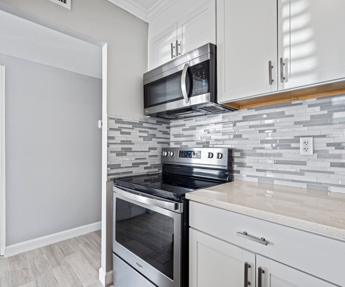 Building Photo - 250 NE 20th St