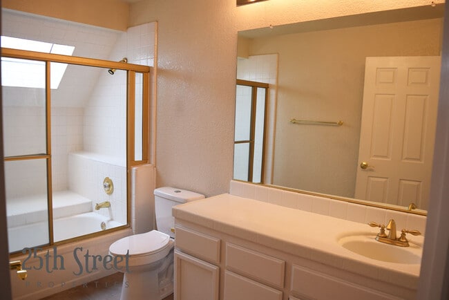 Building Photo - 5428 Ventana Pl