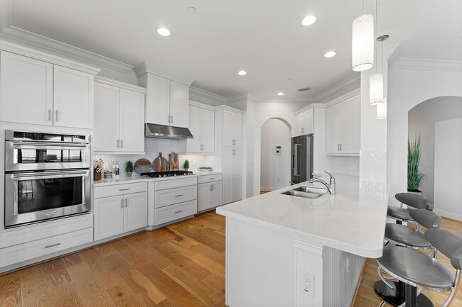 Building Photo - 4761 Via Del Corso Ln