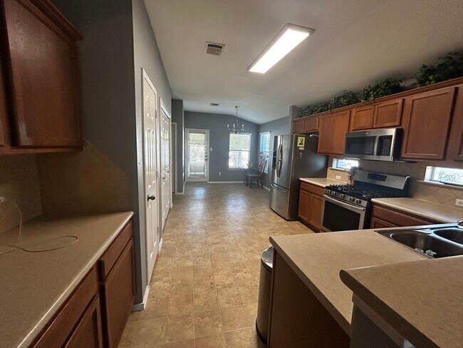 Building Photo - Charming 3 beds 2 baths in Pflugerville!