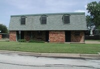 Building Photo - 4004 Scruggs Dr