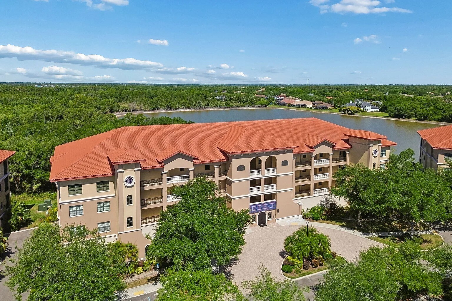 Building Photo - 7702 Lake Vista Ct