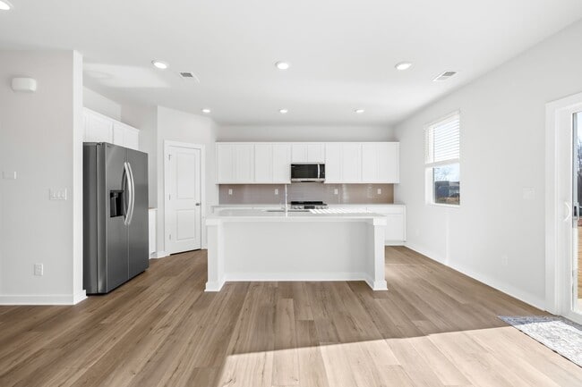 Building Photo - New Contruction 4BR/2.5BA Single Family Home in Blue Sky Meadows