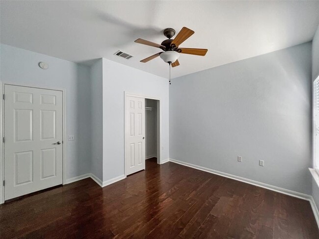 Building Photo - 3917 Bronco Bend Loop