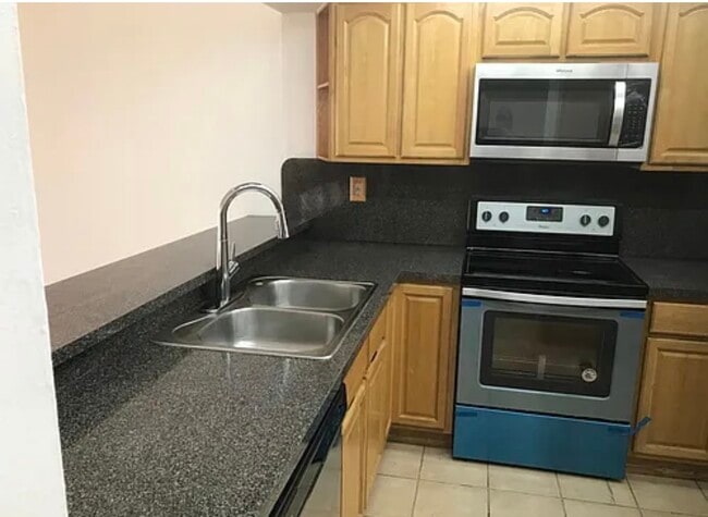 Building Photo - 13381 SW 88th Terrace