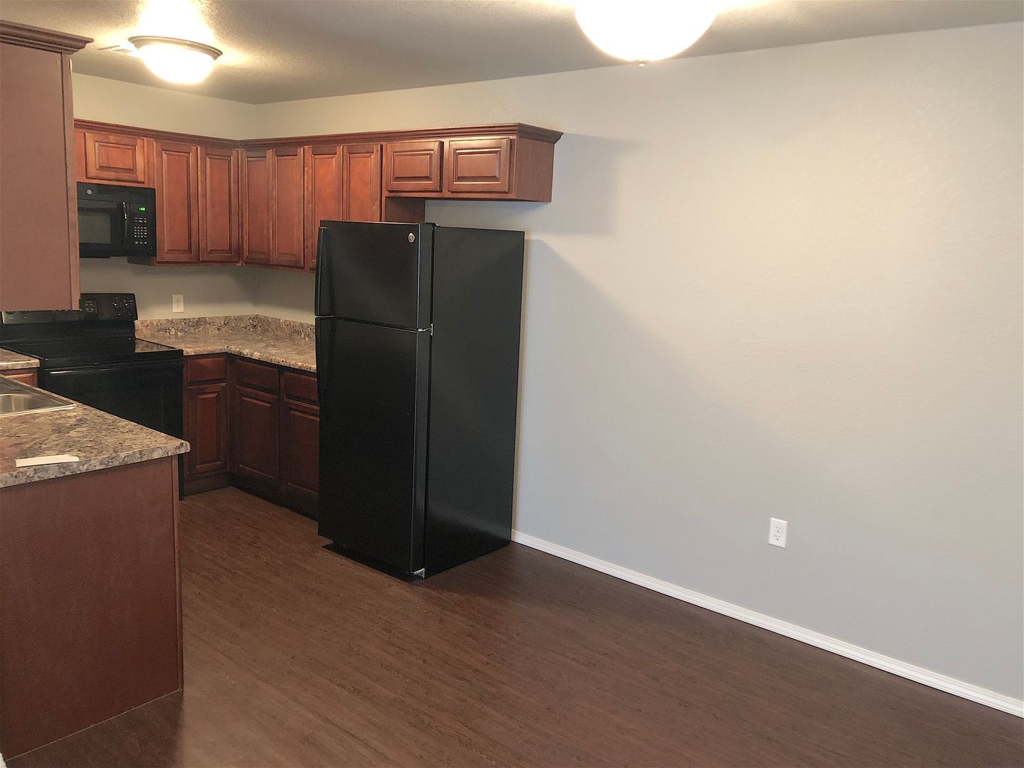 Building Photo - 2020A Ingalls Ln
