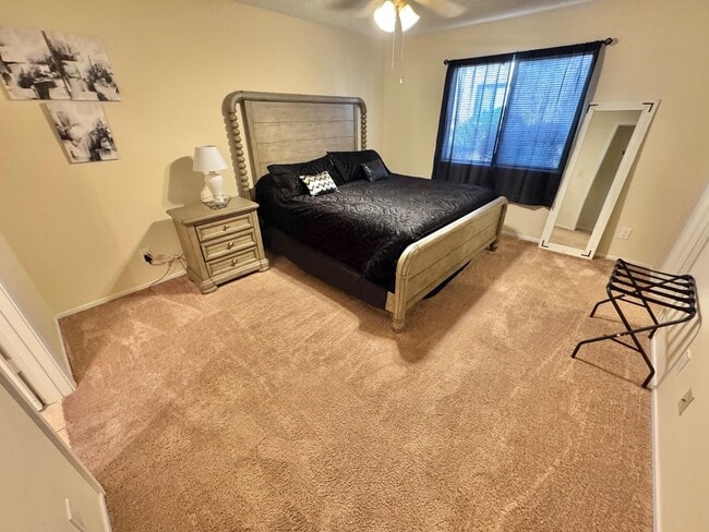 Building Photo - COMFORTABLE 2 BEDROOM, 2 BATHROOM FIRST-FL...