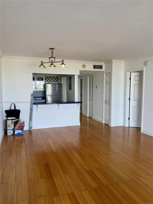 Building Photo - 13499 Biscayne Blvd