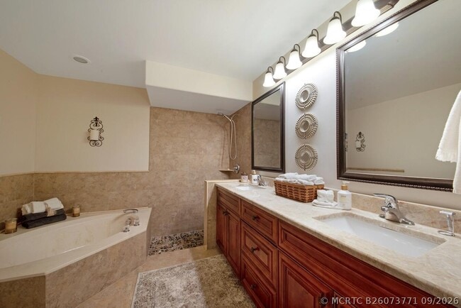 Building Photo - 7872 Mansfield Hollow Rd