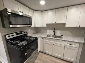 Building Photo - 3615 Stockton St