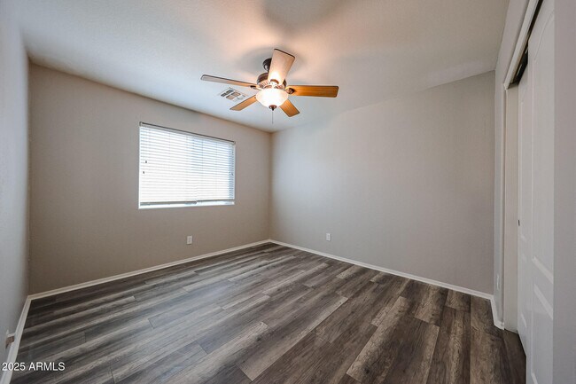 Building Photo - 3840 E Campbell Ave