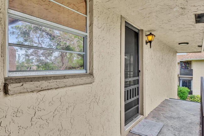 Building Photo - 1291 NW 13th St