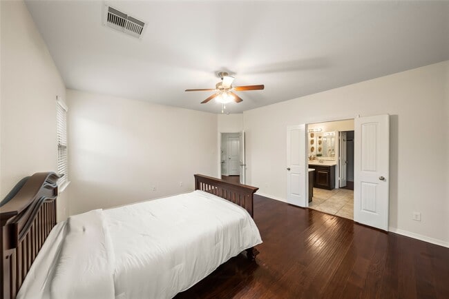 Building Photo - 163 Quail Meadow Dr