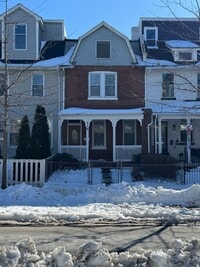 Building Photo - 518 Shepherd St NW