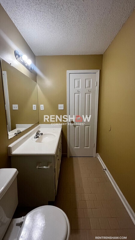 Building Photo - 4524 Country Brook Dr