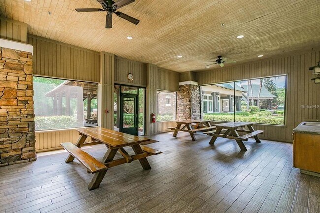 Building Photo - 7842 Citrus Blossom Dr