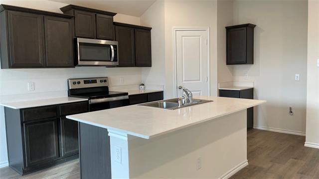 Building Photo - 2914 Jasmine Dr