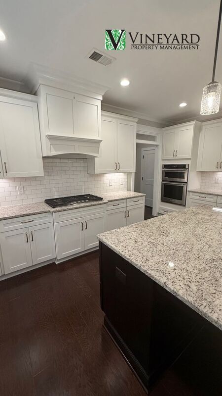 Building Photo - 44 Sparkleberry Ln W