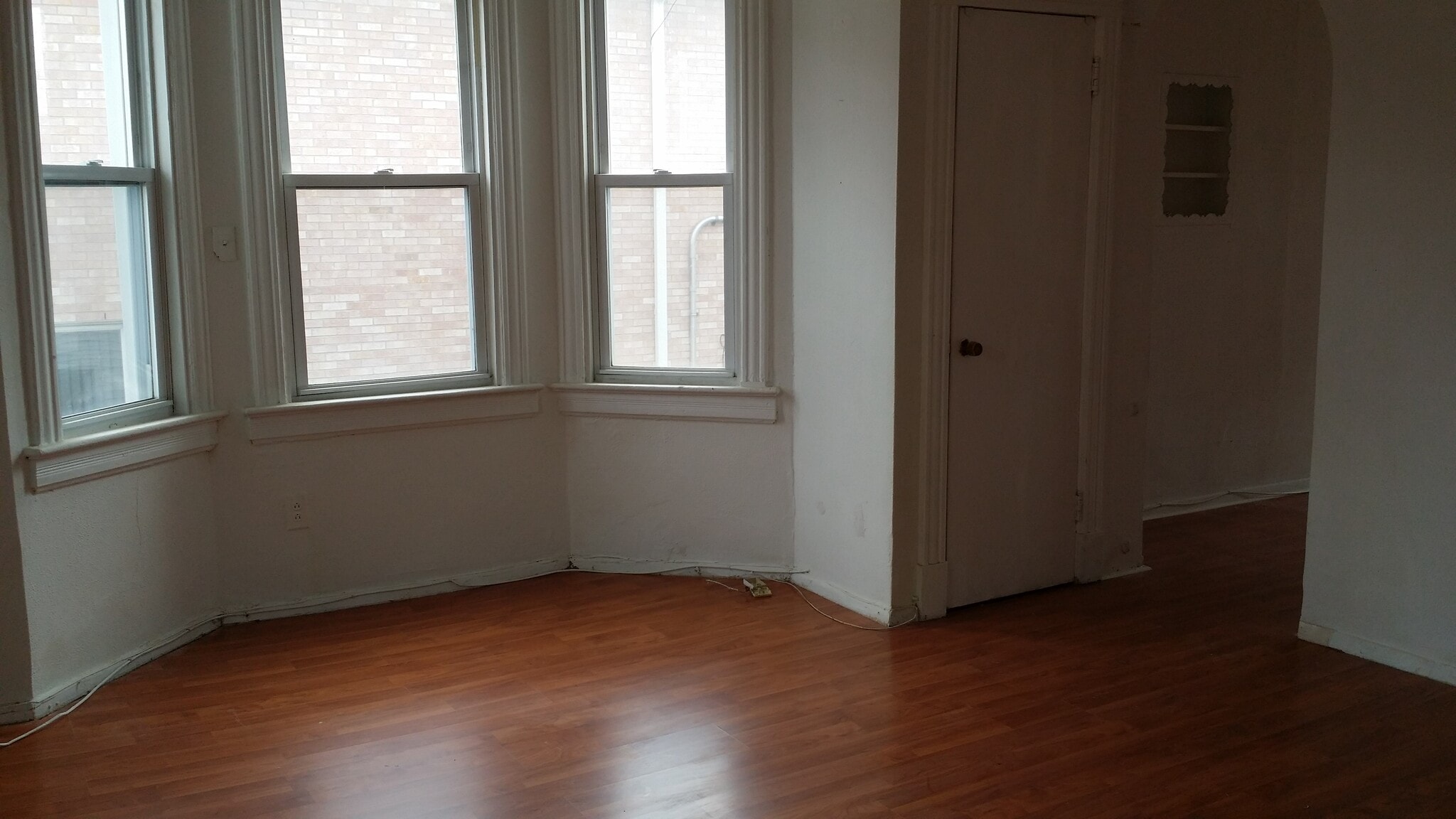 Building Photo - 231 Columbus Pl