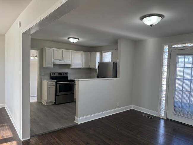 Building Photo - 1108 Bell Grimes Ln