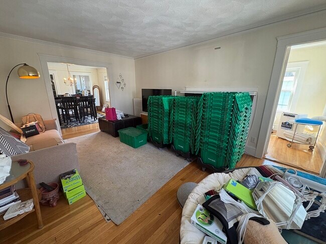 Building Photo - 11 Channing Rd