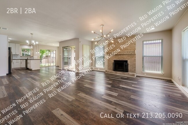 Building Photo - 709 Meadow Arbor Ln