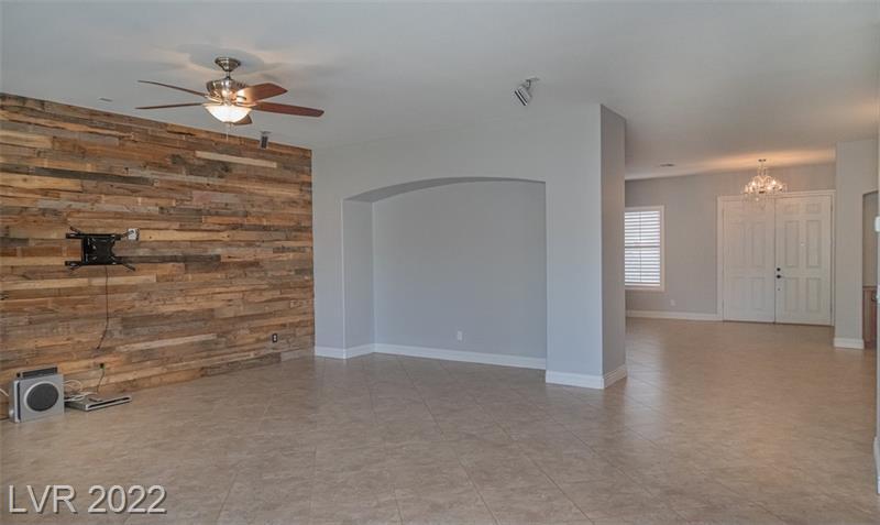 Building Photo - 4935 Moncada Way