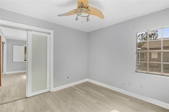 Building Photo - 6013 N Otis Ave